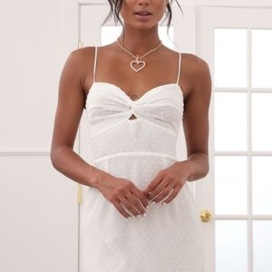 Lucy in the Sky Evelyn Front Twist Chiffon Dress in white